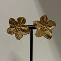Boucle d’oreille fleurs