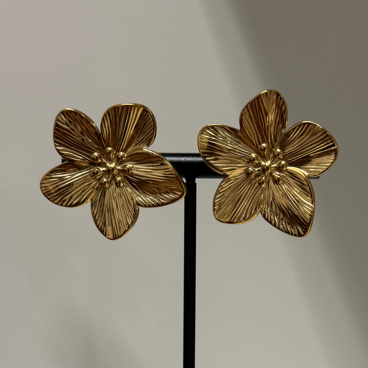 Boucle d’oreille fleurs